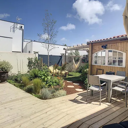 Maison Pour 4 Personnes Proche La Rochelle Payaud *